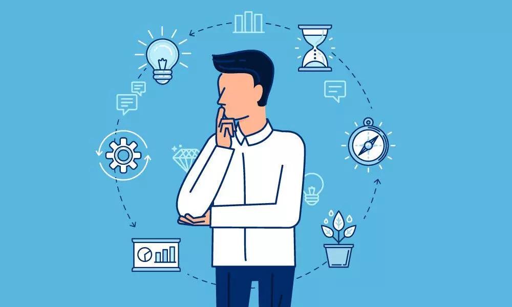 Карьерын 4 үндсэн замнал: Мэдлэгт суурилсан, Ур чадварт суурилсан, Энтрепренер, болон Фриланс